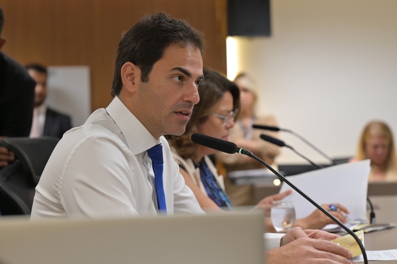 Deputado Jamil Calife propõe política estadual para prevenir e combater o vício em apostas online em Goiás