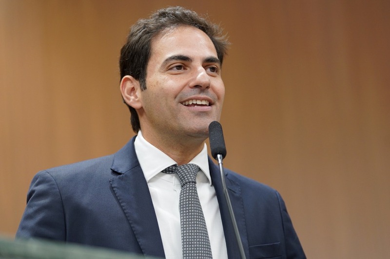 Jamil Calife propõe criação da Política de Enfrentamento à Ansiedade e Depressão nas Escolas em Goiás