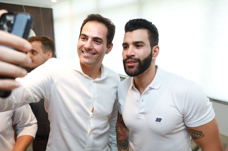Gusttavo Lima destaca o trabalho do deputado Jamil Calife e celebra a duplicação que impulsiona o desenvolvimento de Goiás e do Brasil