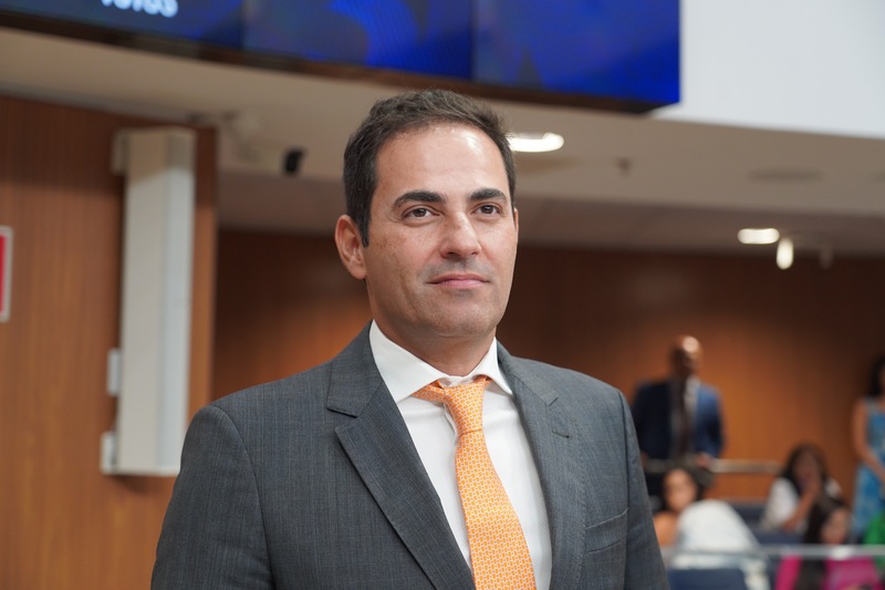 Jamil Calife apresenta projeto para declarar de utilidade pública a Associação de Moradores de Trombas