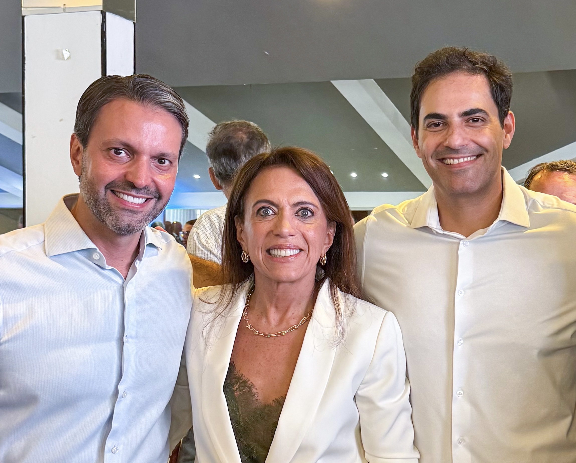 Jamil Calife participa de encontro que reúne Gracinha Caiado, Alexandre Baldy e mais de 80 prefeitos em Goiânia